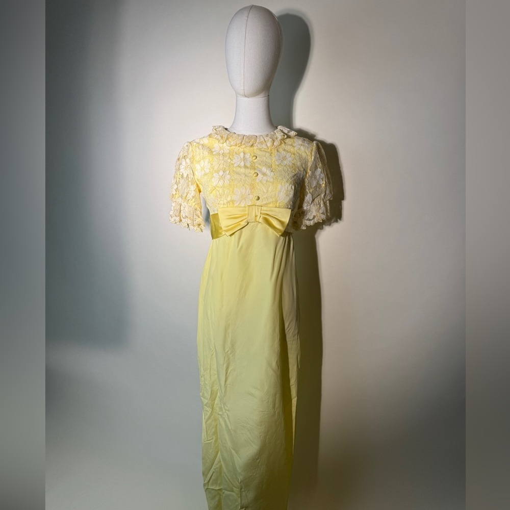 AS IS Vintage 1960s Butter Yellow Floral Lace Dress With Silk Bow Belt 🌼